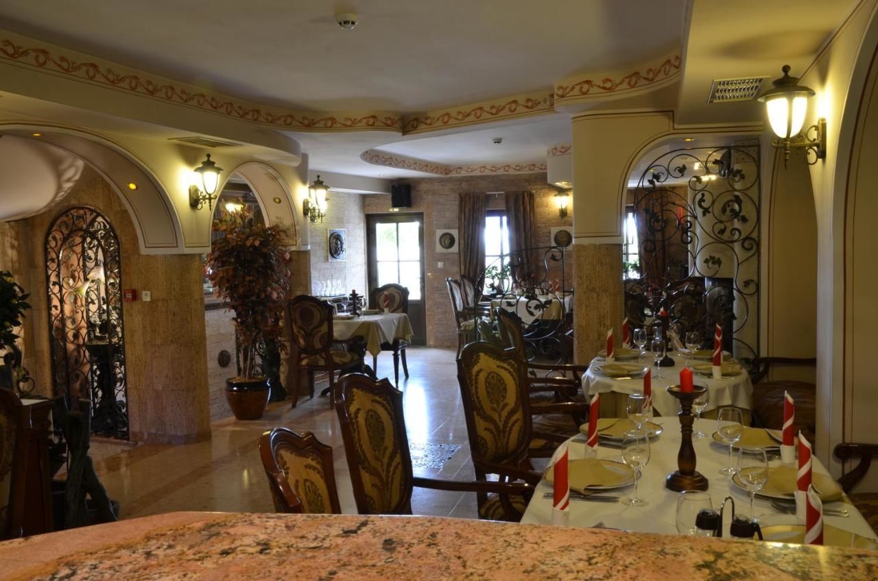 Отель Boutique Hotel Boris Palace & Restaurant Пловдив-13